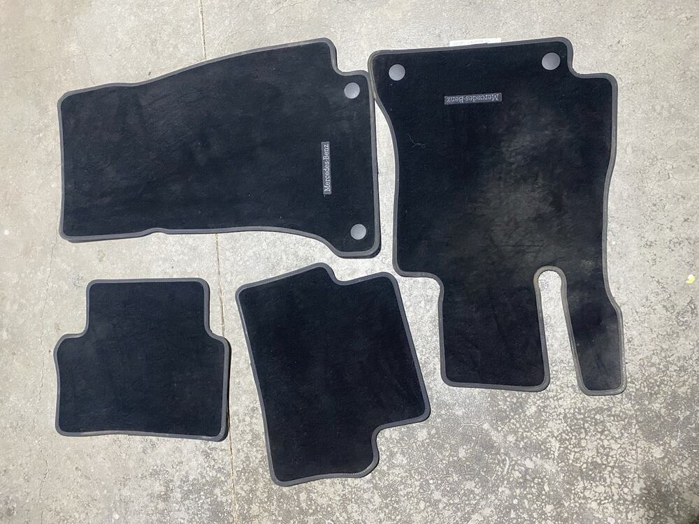 2017-2022 MERCEDES E300 W213 E-CLASS FLOOR MAT CARPET COVER SET X4 OEM
